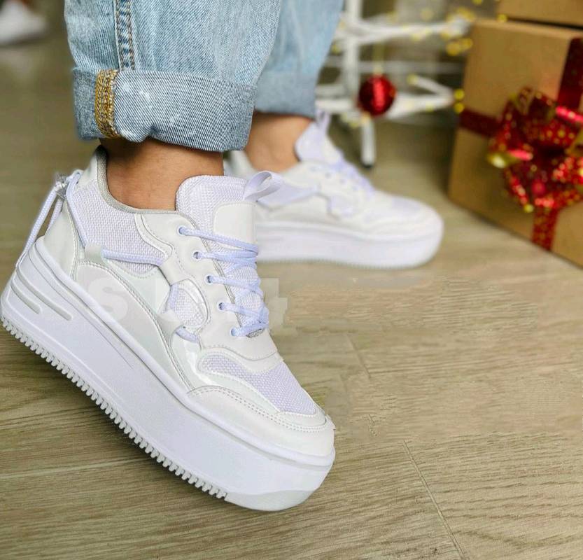 Tenis de cristal discount