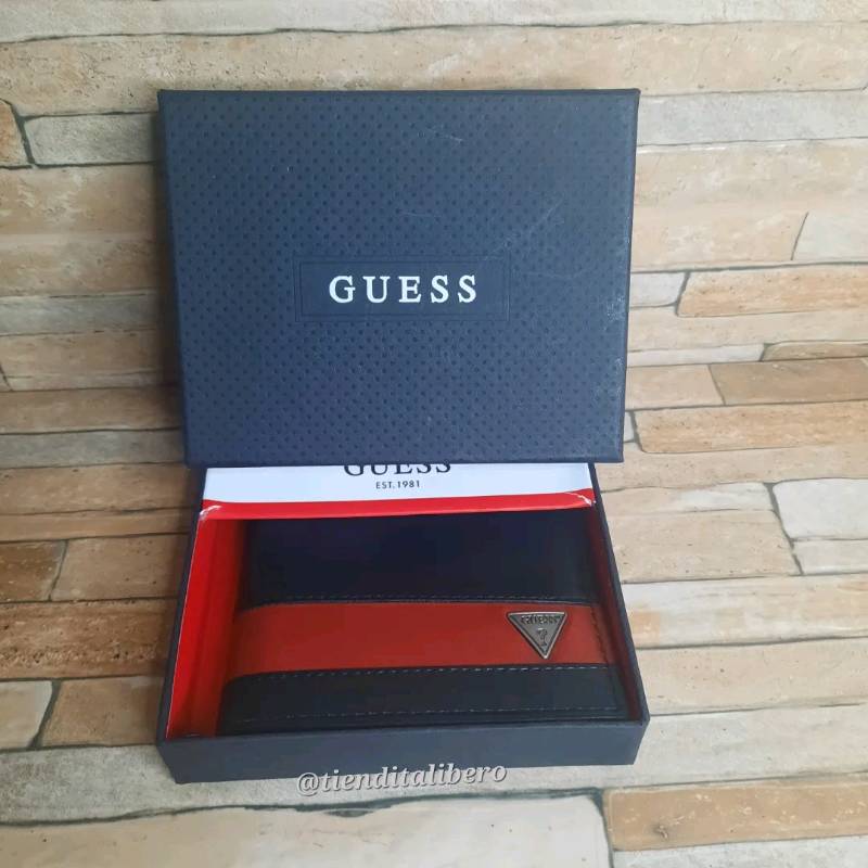 Billetera Guess en Santiago de Chile