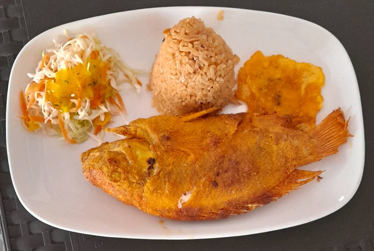 Tilapia frita o sudada en Cali