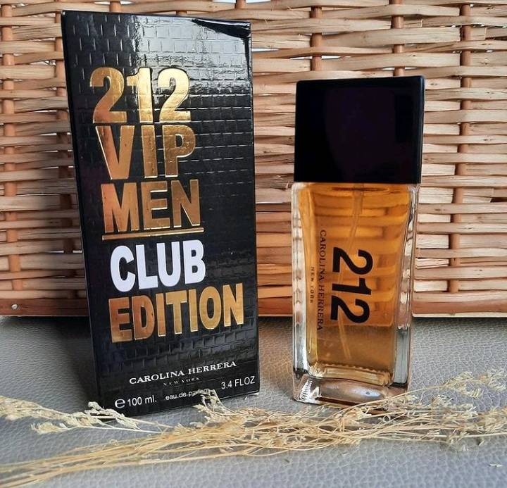 Perfume 212 sales hombre imitacion