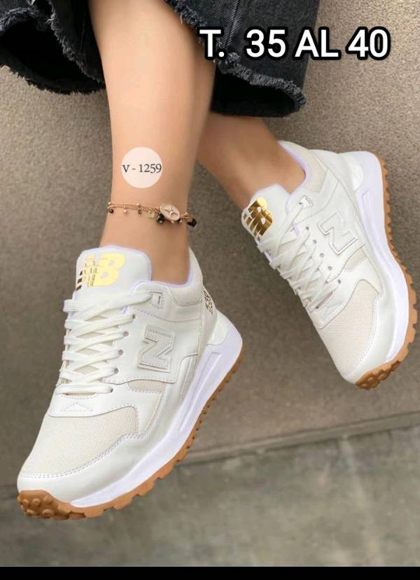 NEW BALANCE en Lima