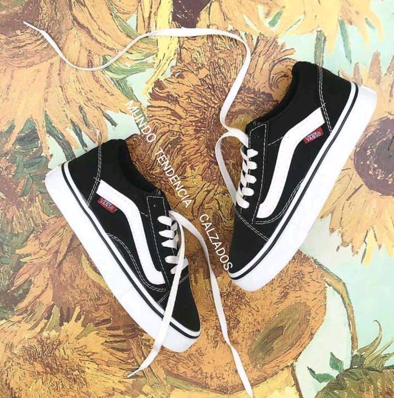 Tienda de hot sale vans en lima