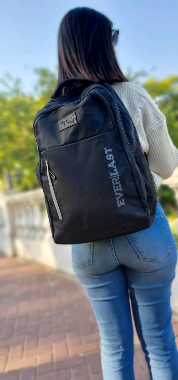 Mochila everlast hotsell negra