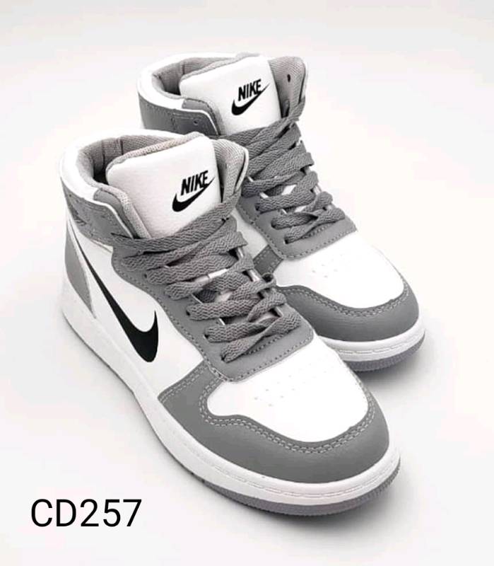 Nike altos hotsell