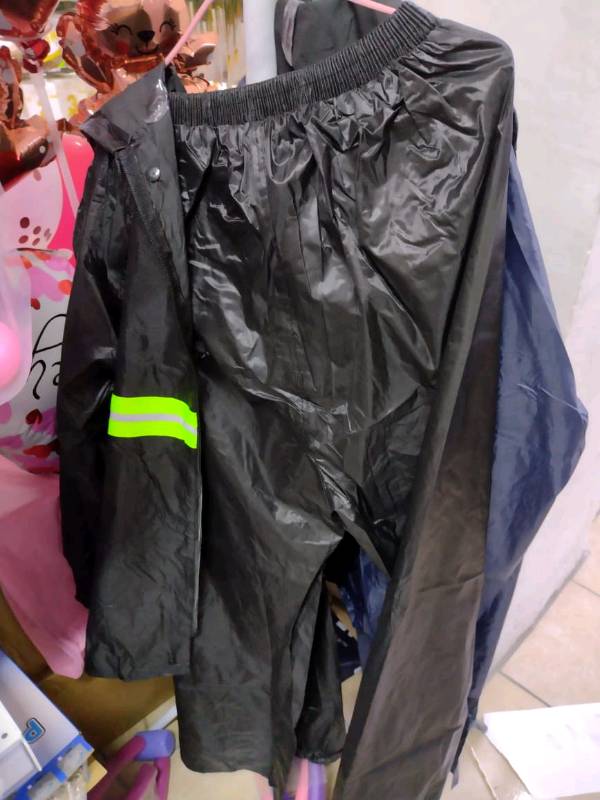 Traje impermeable best sale completo