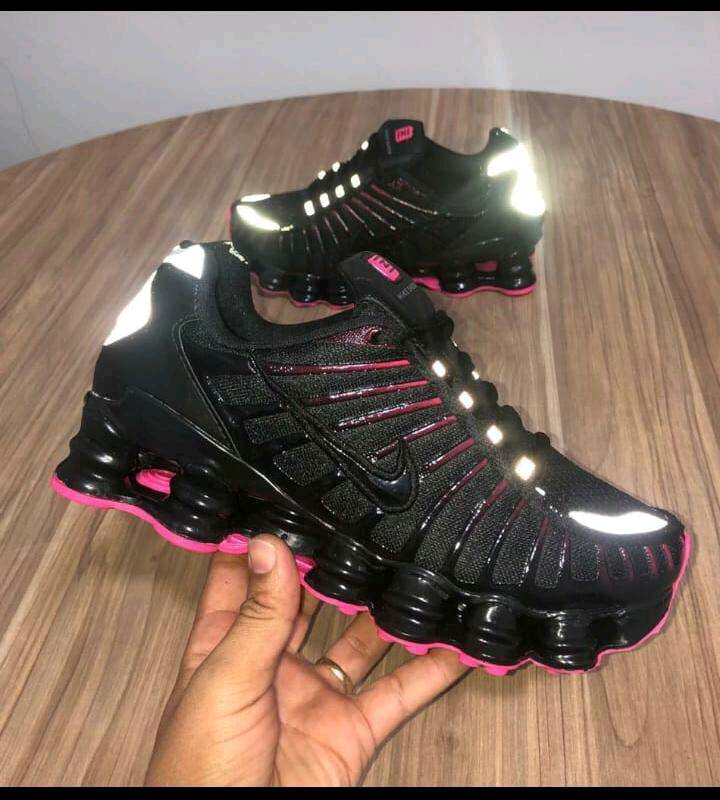 Nike shox 12 resortes hotsell
