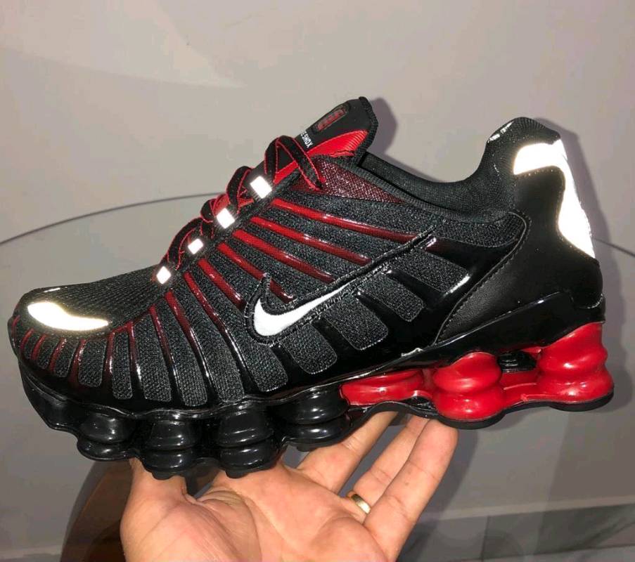 Nike 12 Resortes en Montevideo