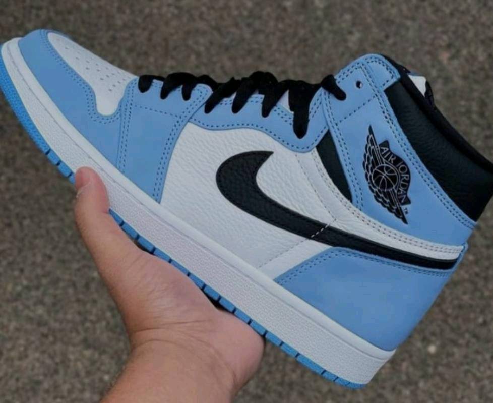 Retro 1 store azul con blanco
