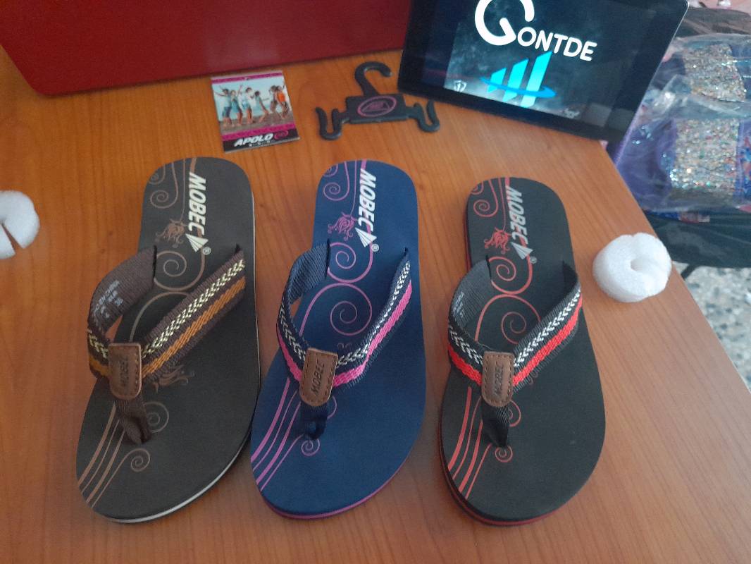Sandalias Marca Mobec