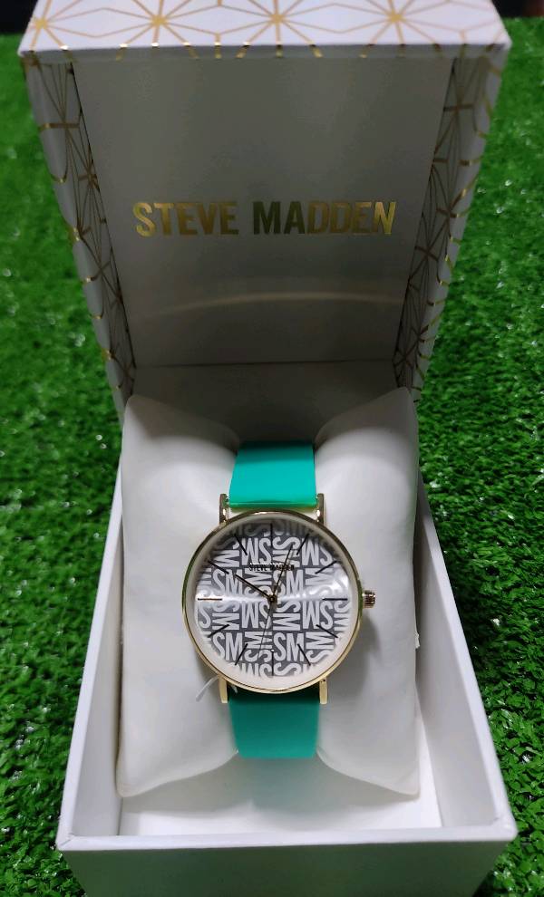 Reloj steve outlet madden mujer