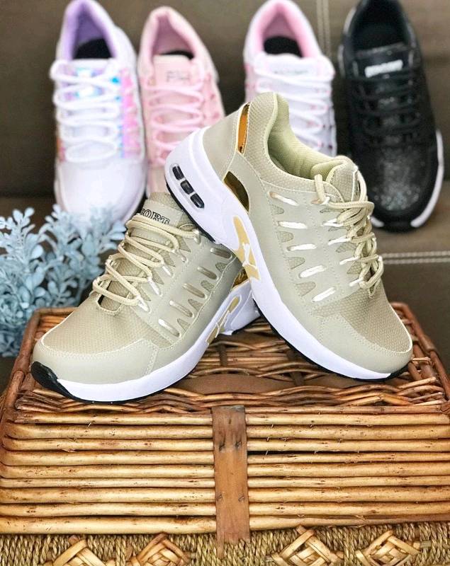 Replicas puma de dama en Quito