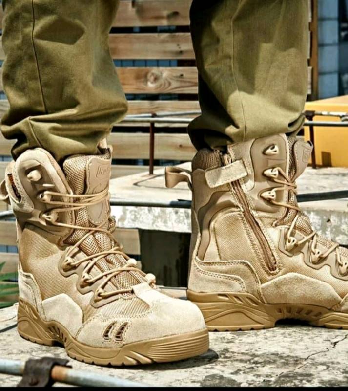 Botas magnum hotsell spider 8.1