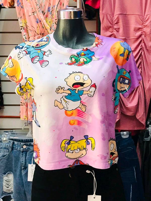 Hermosas blusas subliminadas personajes