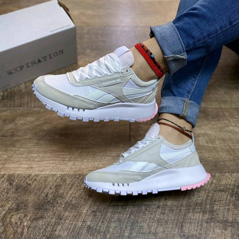 Marca de hotsell zapatos reebok