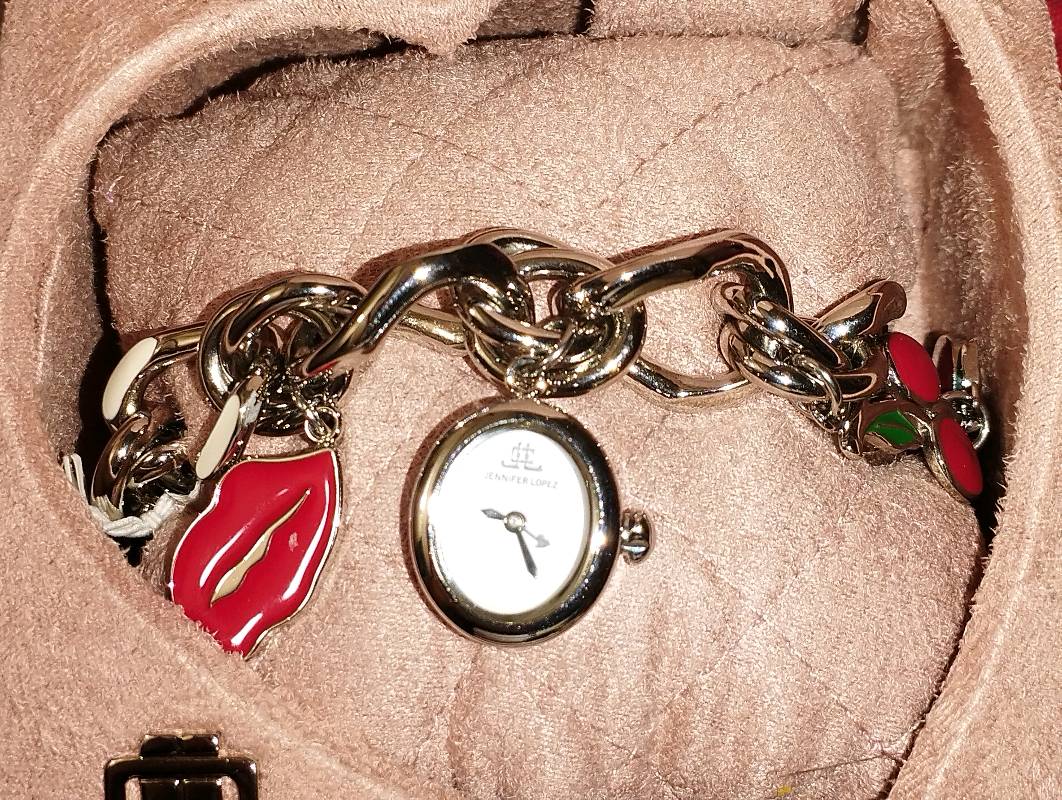 Reloj jennifer lopez 2025 precio