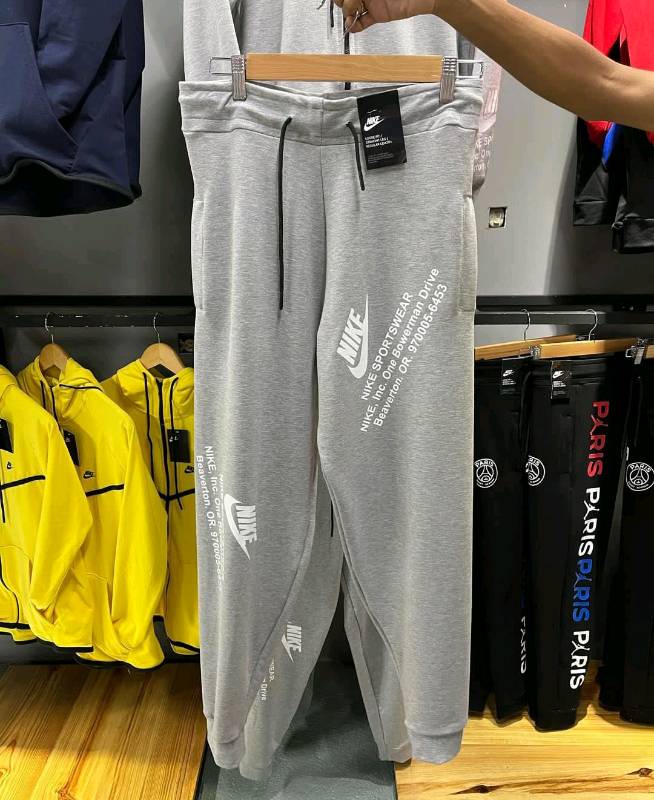 Monos deportivos online nike