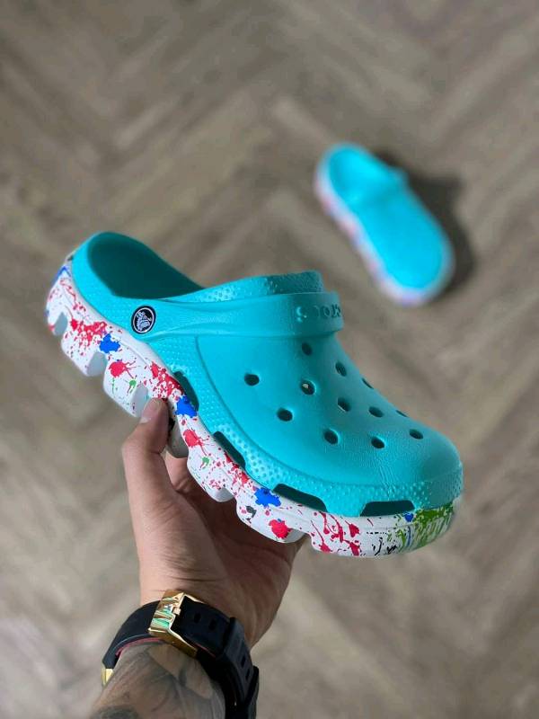CROCS tractor