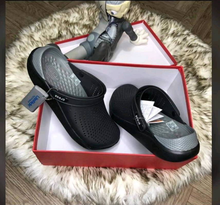 CROCS caballero talla 38 39 en Popay n
