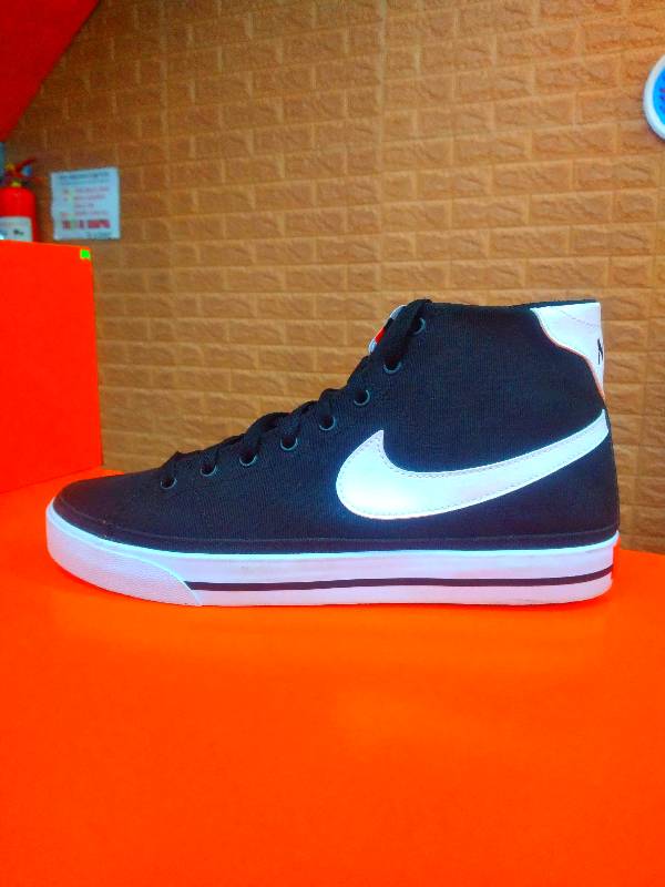 Tenis nike media hotsell bota