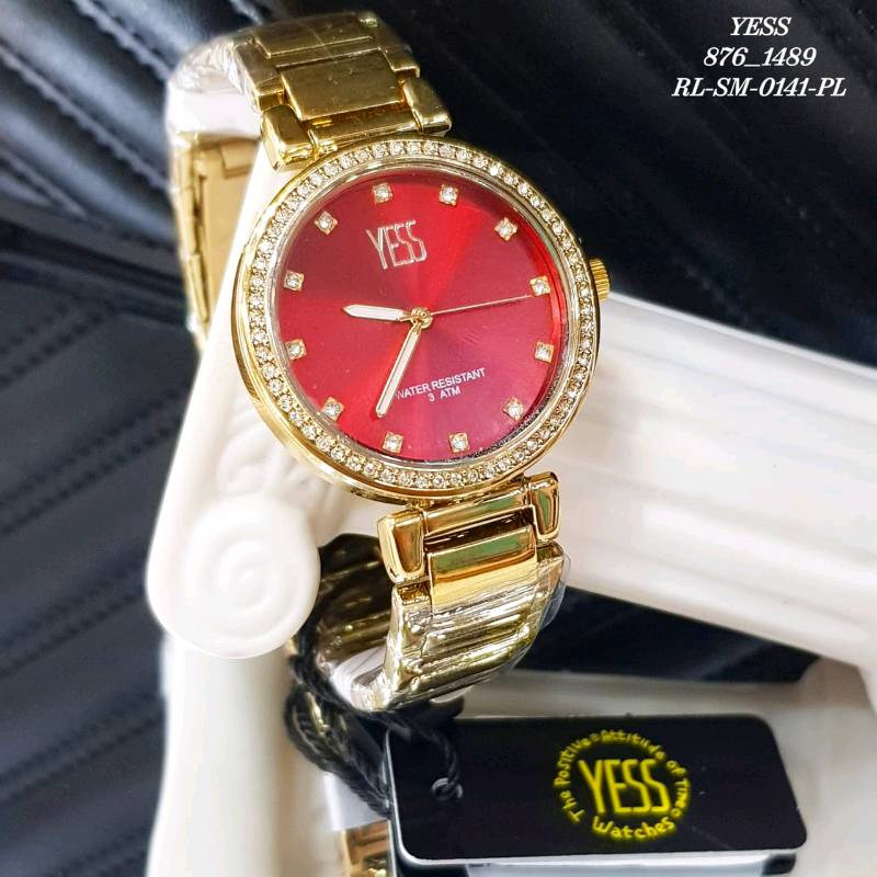 Reloj yess water shop resistant 3 atm precio