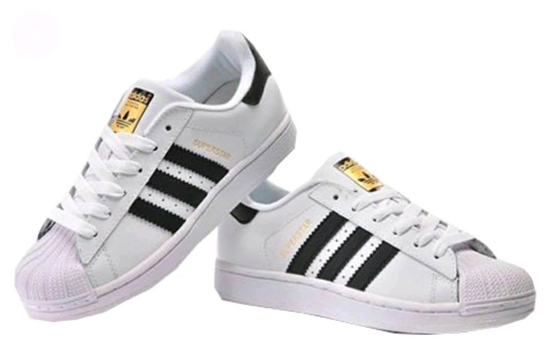 Precio de las super star online