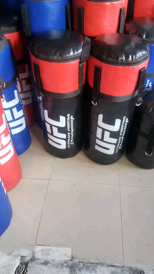 Saco de boxeo hotsell santo domingo
