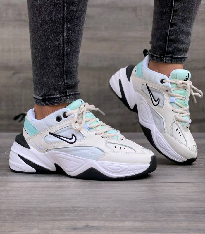 NIKE TEKNO Dama en Barranquilla