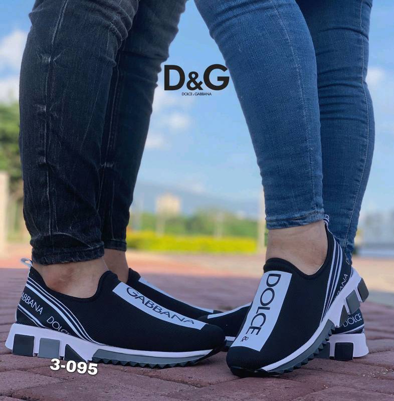 Zapatos dolce gabbana precio outlet