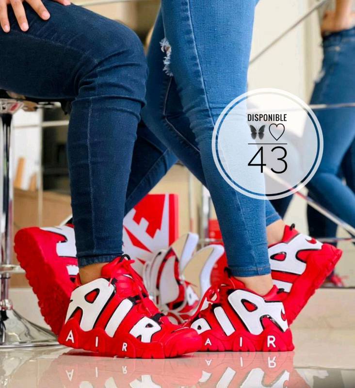 Nike 3 letras hot sale