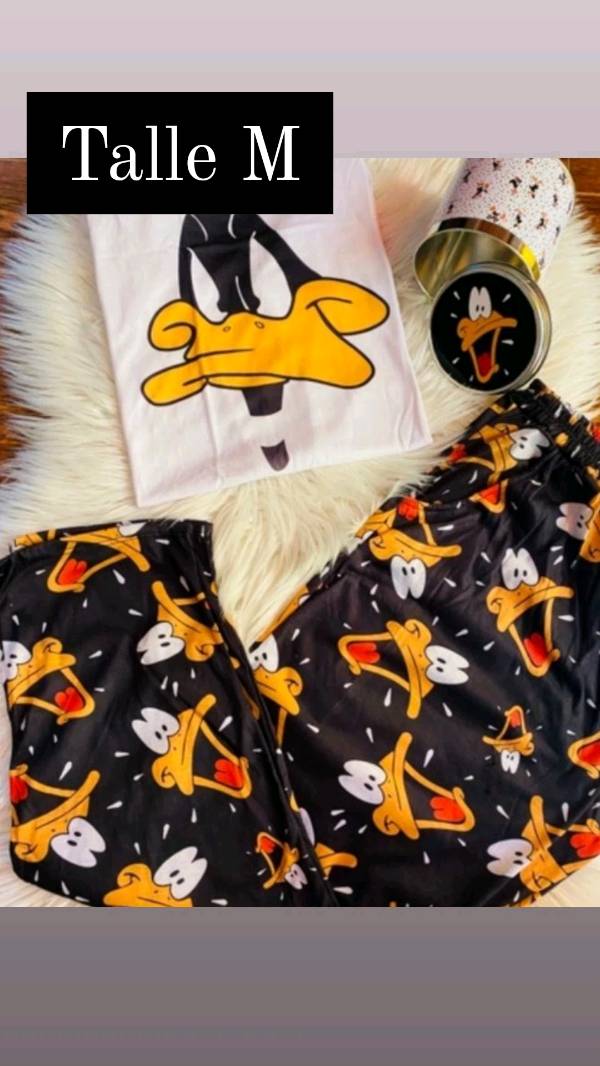 Pijama pato 2025 lucas