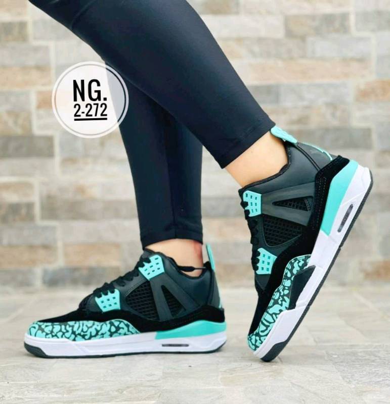 Botas jordan online para dama