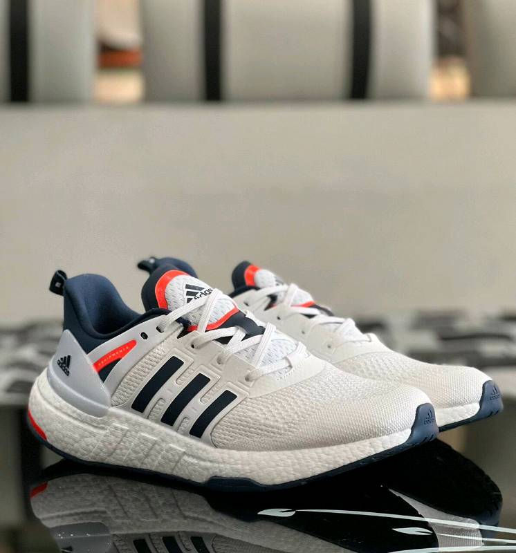 Adidas Equipment Plus en Guayaquil