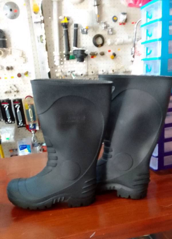 Precio de botas de hule truper 2025