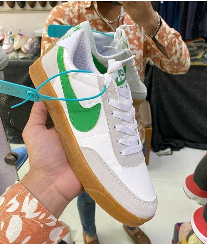 Nike top tipo vans