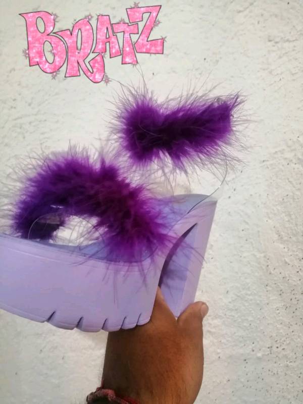 Tacones con online peluche