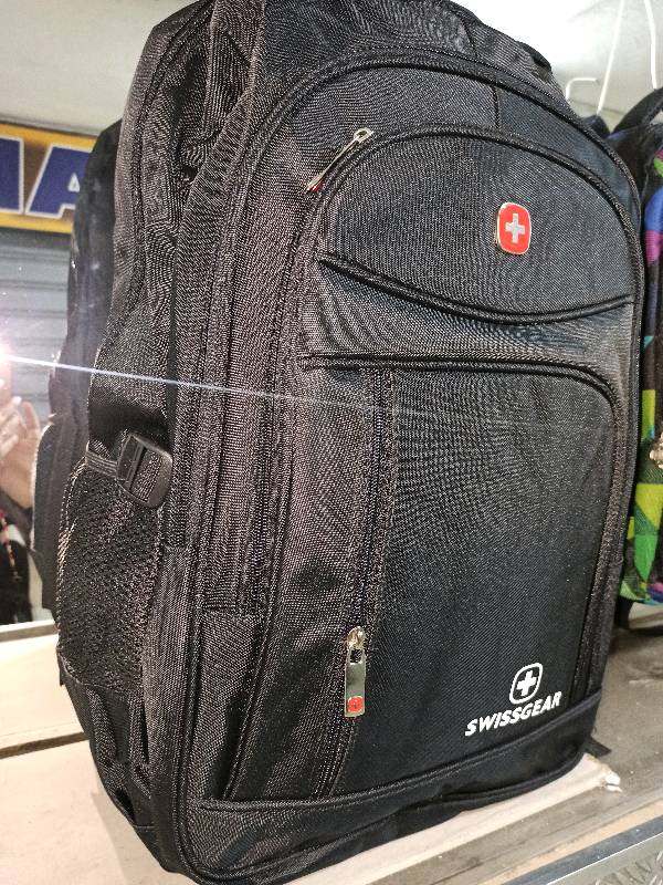 Bolso victorinox sales