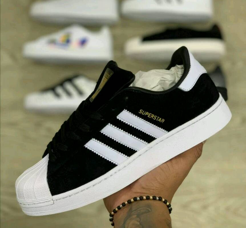 Adidas clasicas superstar 2025