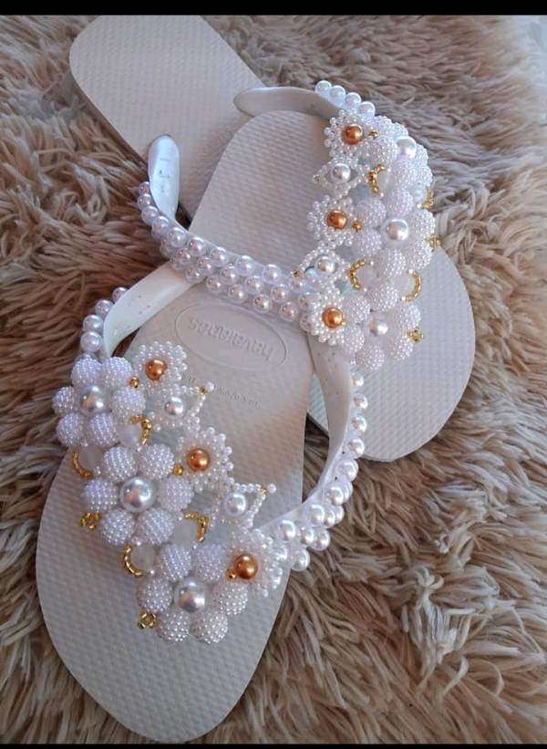 Zapatillas shop blancas bordadas