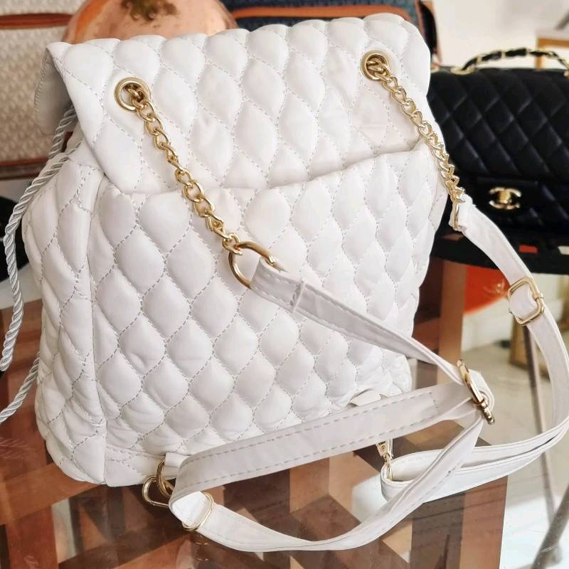 Mochila chanel 2025 precio