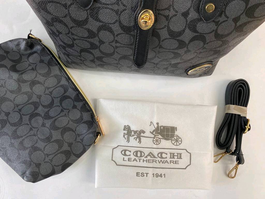 BOLSA COACH NEGRA en Temascalcingo