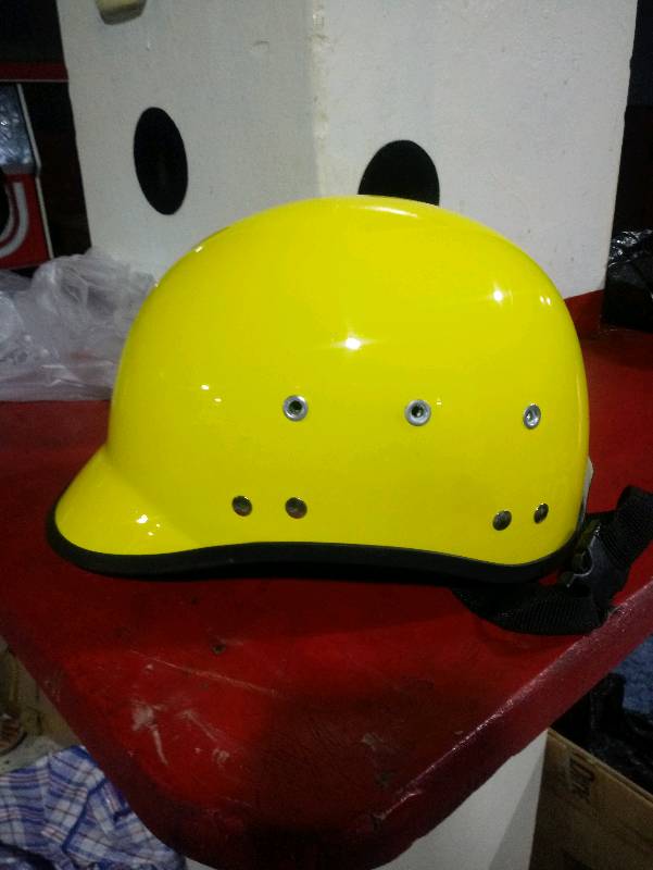 Casco clearance amarillo precio