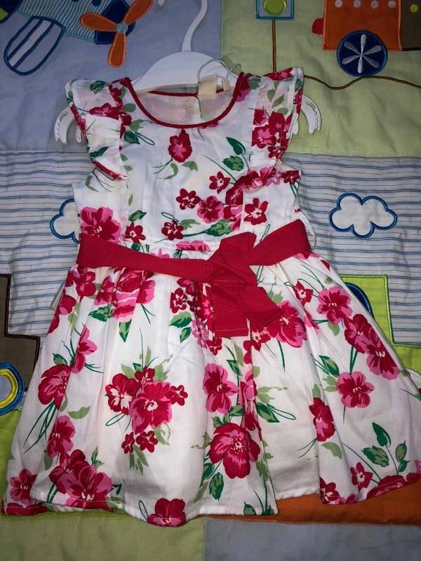 Vestido sales floreado niña