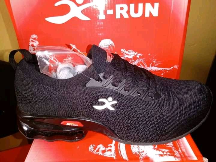 Zapatillas i run best sale originales