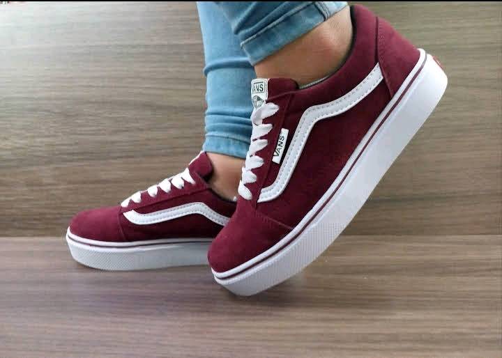 Vans vinotinto