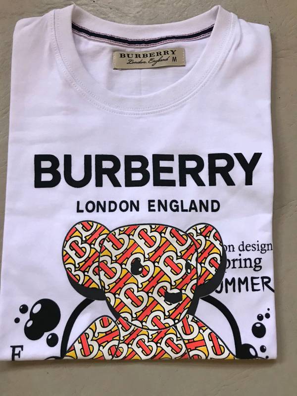 Burberry london hotsell england remera