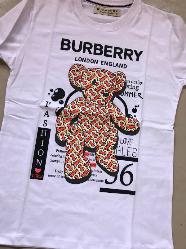 Remera Burberry en La Plata
