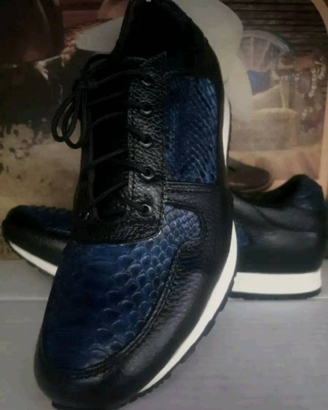Tenis de piel sale exotica