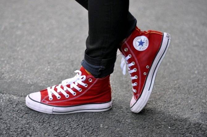 Converse vinotinto ecuador shop