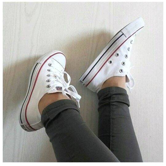 Converse ca a baja blanco en Quito