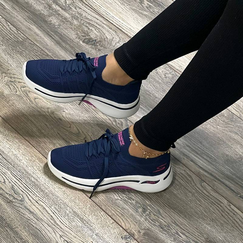 Zapatos 2025 skechers quito